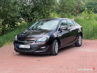 Opel Astra salon PL, LPG