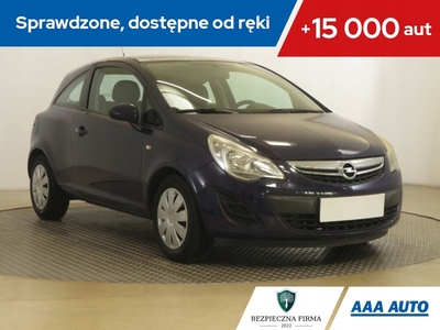 Opel Corsa D Hatchback 1.2 Twinport ECOTEC 85KM 2011