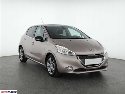 Peugeot 208 1.4 93 KM 2012r. (Piaseczno)