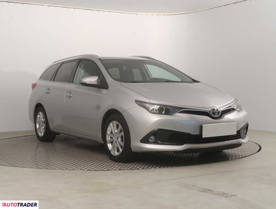 Toyota Auris 1.6 109 KM 2015r. (Piaseczno)