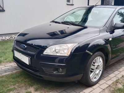 Zadbany Ford Focus 2007 1.6 diesel 90km+ klimatyzacja sprawna!