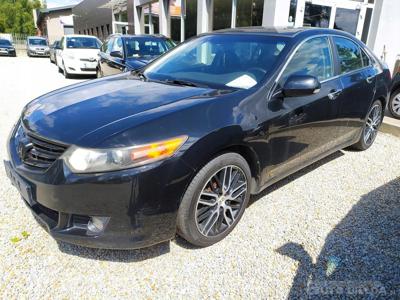 Honda Accord VIII Sedan 2.0 VTEC 156KM 2011