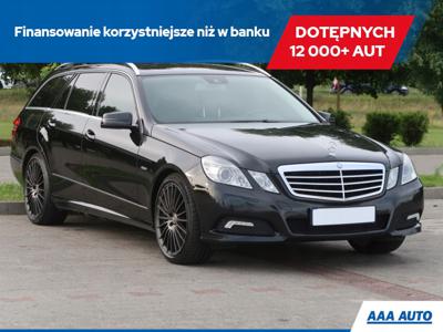 Mercedes Klasa E W212 Kombi 250 CGI BlueEFFICIENCY 204KM 2010