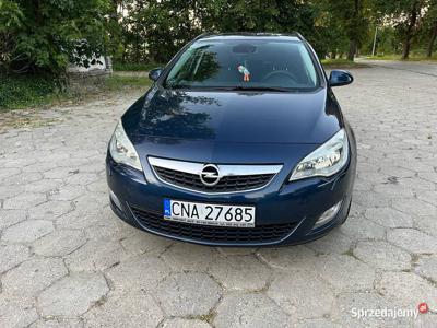 Opel Astra J Sport Tourer 2.0 CDTI