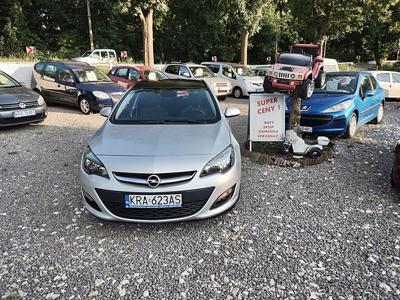 Opel Astra J Sports Tourer Facelifting 1.4 Turbo ECOTEC 140KM 2013