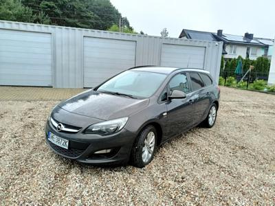 Opel Astra Kombi 2013