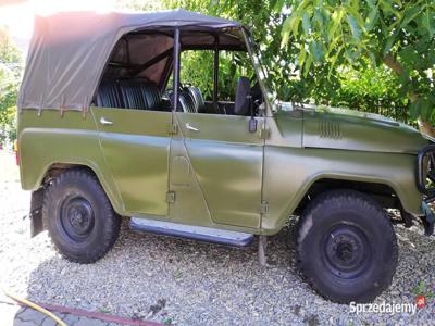 SPRZEDAM UAZ 469