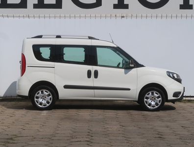 Fiat Doblo 2018 1.4 T