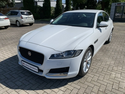 Jaguar XF X260 Jaguar XF 2.0d 241 KM