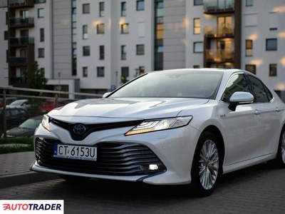 Toyota Camry 2.5 hybrydowy 218 KM 2019r. (piła)