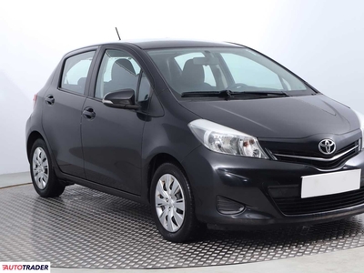 Toyota Yaris 1.3 97 KM 2012r. (Piaseczno)