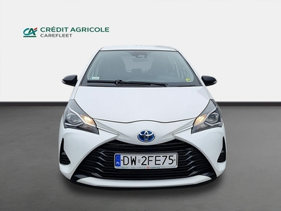 Toyota Yaris III Hybrid 100 Active Hatchback. DW2FE75