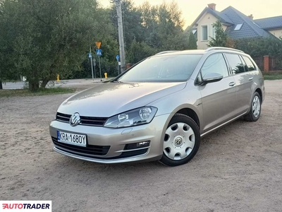 Volkswagen Golf 1.6 diesel 110 KM 2015r. (Warszawa)