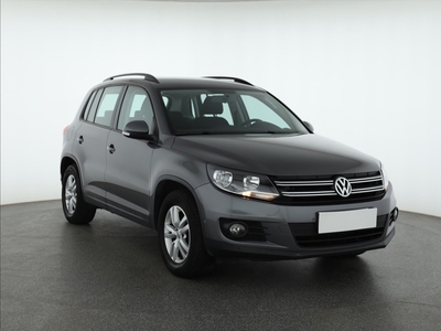 Volkswagen Tiguan , Salon Polska, Serwis ASO, Klimatronic, Parktronic