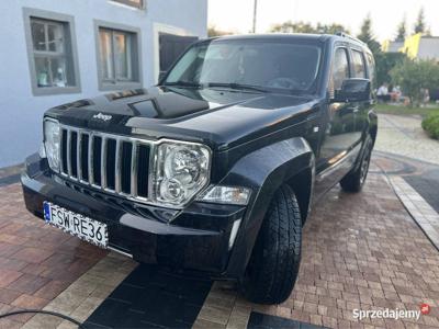 Piękny Jeep Liberty !