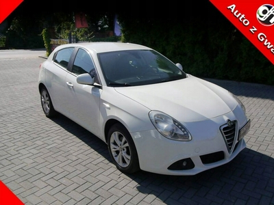 Alfa Romeo Giulietta Nuova II Hatchback 5d 1.6 JTD 16v 105KM 2011