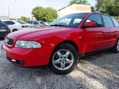 Audi A4 B6 Avant 1.6 i 102KM 2001