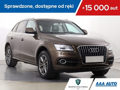 Audi Q5 I SUV Facelifting 2.0 TDI clean diesel 190KM 2016