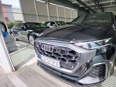 Audi Q8 SUV 3.0 45 TDI 231KM 2023