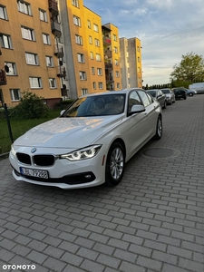 BMW Seria 3 320i xDrive