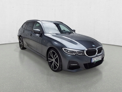 BMW Seria 3 G20-G21 Touring 2.0 320d 190KM 2022