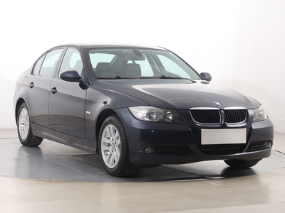 BMW SERIA 3 IV (E90/E91/E92/E93) BMW SERIA 3 , Klimatronic, Tempomat, Parktronic, Podgrzewane siedzienia,