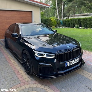 BMW Seria 7 750Li xDrive sport