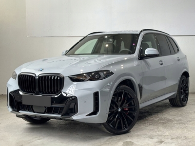 BMW X5 G05 SUV Facelifting 3.0 40d 352KM 2024