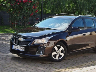 Chevrolet Cruze Kombi 1.4T DOHC 140KM 2013