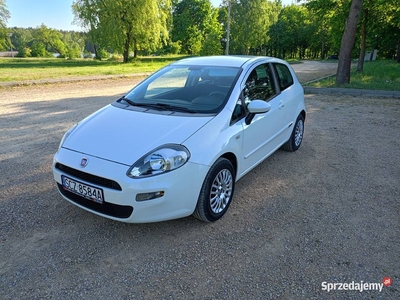 Fiat Punto 1.3 2015r. Van Klimatyzacja