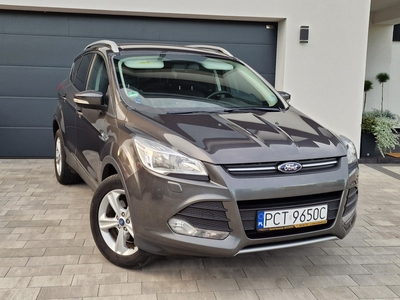 Ford Kuga II BEZWYPADKOWY *zarejestrowany* cały w fabrycznym lakierze 1rej 2015