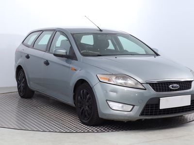 Ford Mondeo VI , Salon Polska