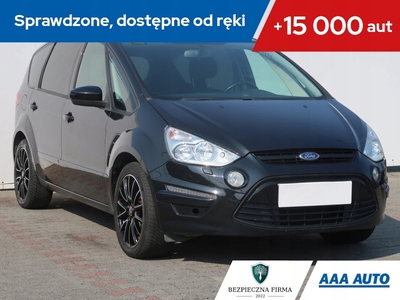 Ford S-Max I Van 2.0 i 16V 145KM 2010