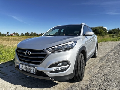 Hyundai Tucson III pierwszy właściciel - 2.0 Diesiel 373 Nm Ogrzewanie Foteli