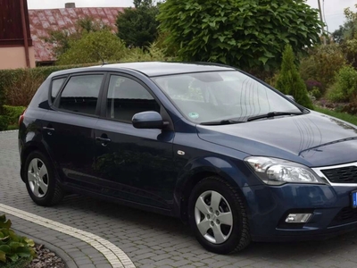 Kia Ceed I Hatchback 5d Facelifting 1.4 DOHC CVVT 90KM 2010