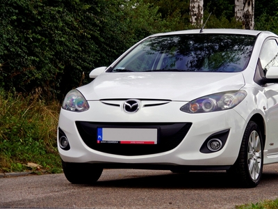 Mazda 2 II Hatchback 5d Facelifting 1.3 MZR 84KM 2011