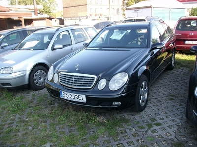 Mercedes-Benz Klasa E W211 Zadbany