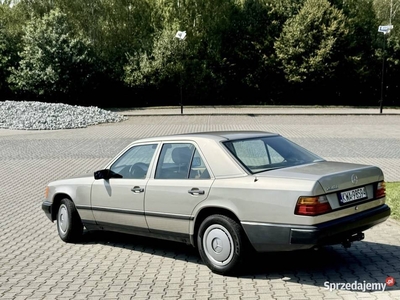 Mercedes w124 2,3 benzyna