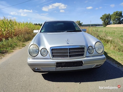 Mercedes w210 2,4 V6 1997 automat