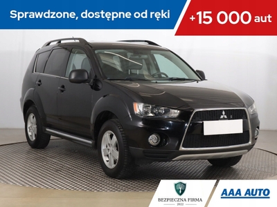 Mitsubishi Outlander III SUV 2.0 DOHC MIVEC 147KM 2012