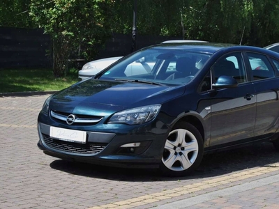 Opel Astra J Hatchback 5d Facelifting 1.6 Twinport ECOTEC 115KM 2014