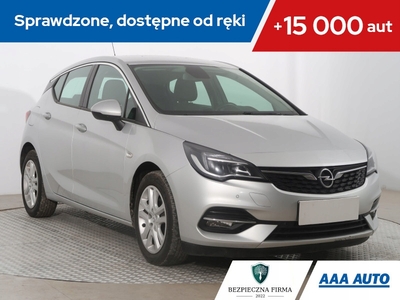 Opel Astra K Hatchback Facelifting 1.2 Turbo 130KM 2019