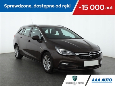 Opel Astra K Sports Tourer 1.6 CDTI 136KM 2017