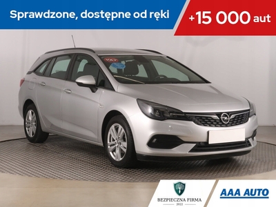 Opel Astra K Sportstourer Facelifting 1.5 Diesel 122KM 2020