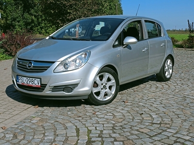 Opel Corsa D Hatchback 1.2 Twinport ECOTEC 80KM 2008