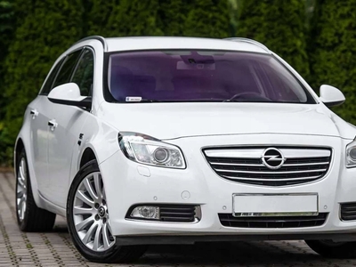 Opel Insignia I Sports Tourer 2.0 Turbo ECOTEC 220KM 2012