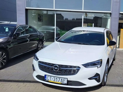 Opel Insignia II Sports Tourer Facelifting 2.0 Turbo 200KM 2022