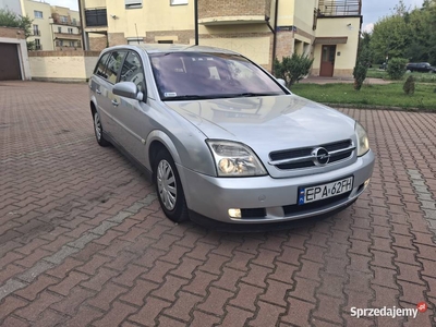 Opel vectra kombi 1.8 benzyna 2003rok dobry stan