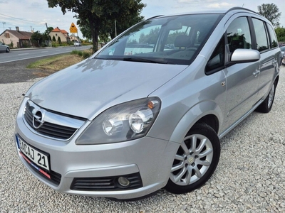 Opel Zafira B 1.8 ECOTEC 140KM 2007