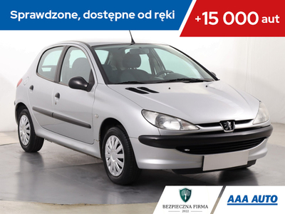 Peugeot 206 Hatchback 1.1 i 60KM 2002